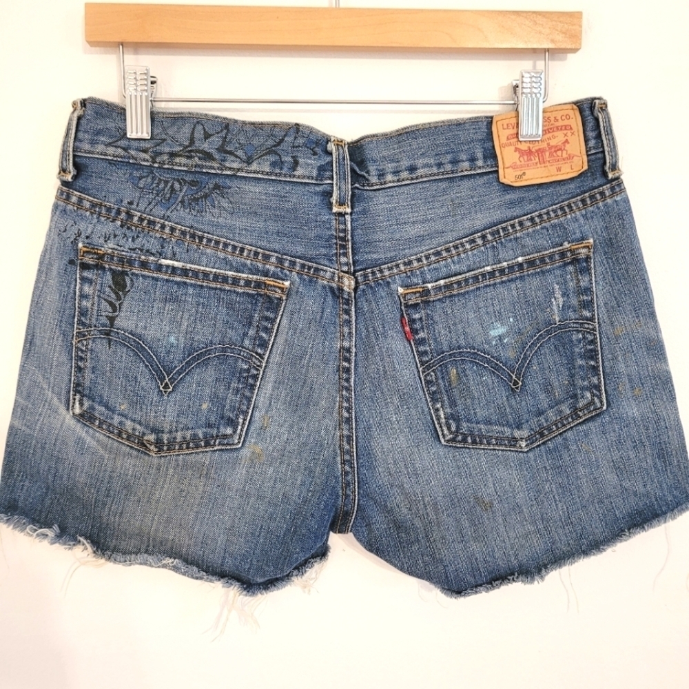 Levi's 501 paint splash denim shorts size 28